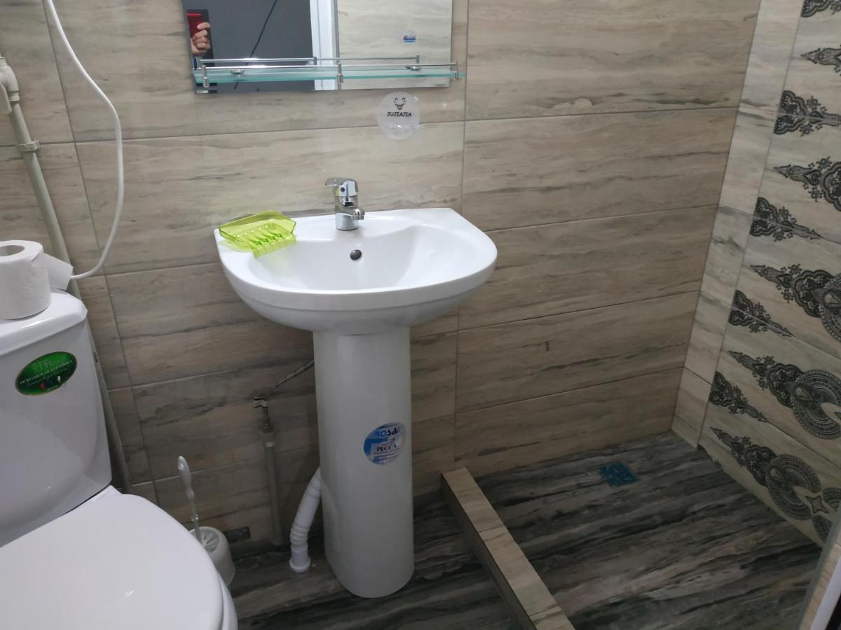 Guest House U Antoniny Гагра Екстер'єр фото